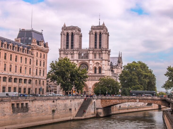 Catedral Notre Dame, arquitectura gótica de más de 8 siglos